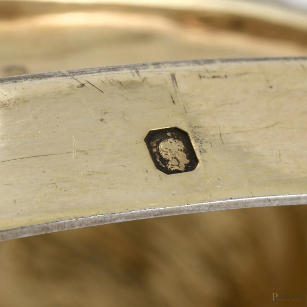 Calice in argento e argento vermeil finemente cesellato, XX secolo, altezza cm 27, peso lordo gr ...