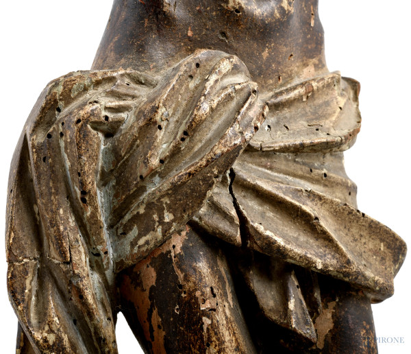 Cristo, XIX secolo, scultura in legno scolpito, altezza cm 70, (segni di usura, fori di tarlo, ro...