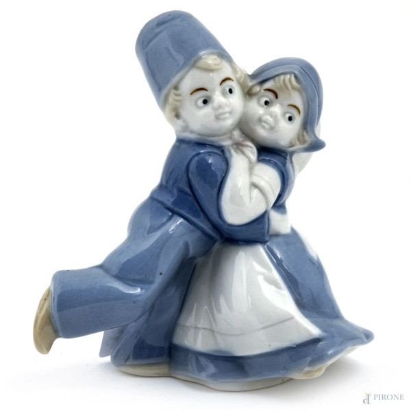 Lotto di quattro statuine in porcellana danese, altezza massima cm 15, (rotture e restauri)