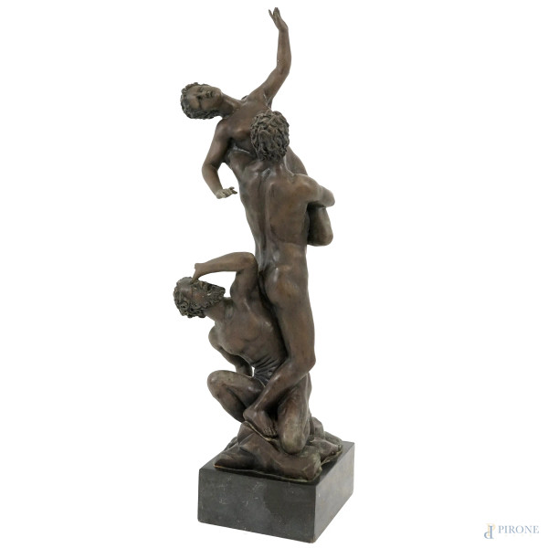 Ratto delle Sabine, scultura in bronzo, cm h 85, base in marmo, XIX secolo, (difetti).