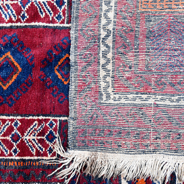 Tappeto , cm 170x96, (usura del tempo)