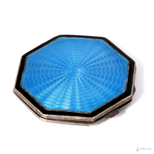 Portacipria ottagonale  in argento con coperchio smaltato nei toni dell'azzurro, XX secolo, cm 7,5x7,5, peso complessivo lordo gr 65