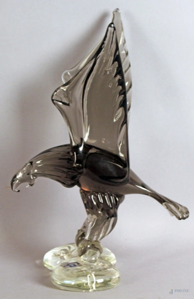 Aquila, scultura in vetro di Murano, altezza 34 cm.