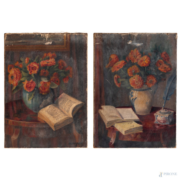 Coppia di nature morte con fiori e libri, XX secolo, olio su tela, cm 46x33, (abrasioni, sollevamenti e cadute di colore, lacerazioni, difetti)