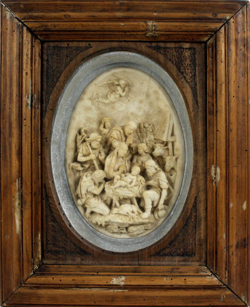Adorazione del Bambino, altorilievo in gesso ad assetto ovale, cm. 26,5x20, XIX secolo, entro cornice, (rottura in alto a destra).