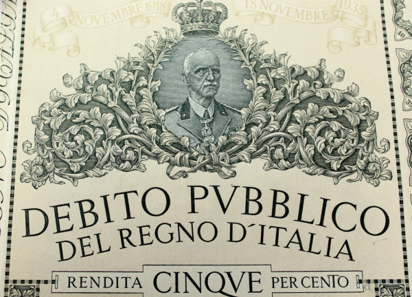 Debito Pubblico del Regno d'Italia, Rendita Cinque per Cento, n. 0925626, Anno 1938, cm 44x34, (difetti).