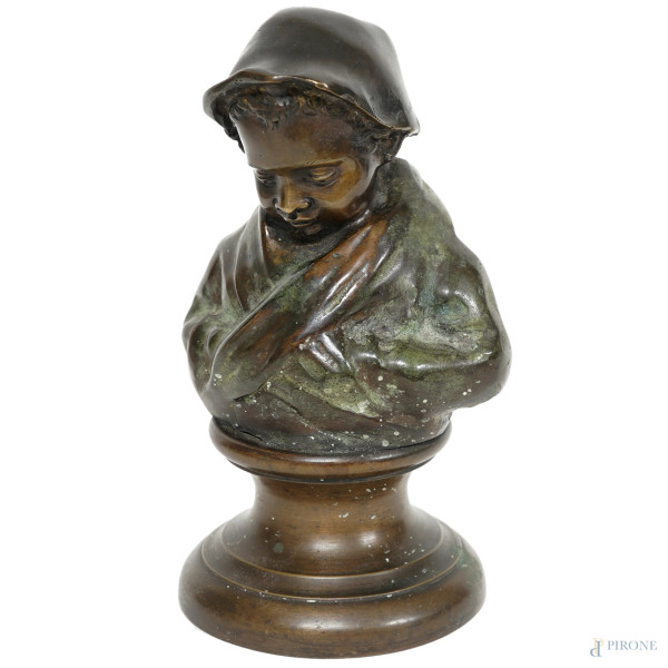 Piccola scultura in bronzo raffigurante il busto di un fanciullo, firmata De Martino, altezza cm 20,5