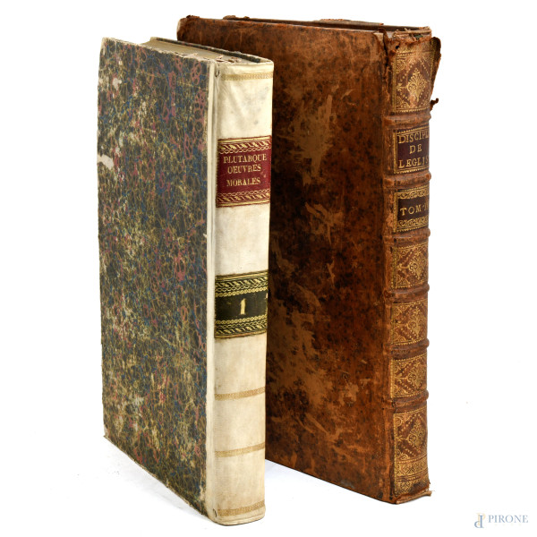 Lotto composto da: Ancienne et Nouvelle Discipline de l'Eglise, 1725; Les Ouvres Morales et Meslees de Plutarque […] 1695, (gore, umidità, mancanze)