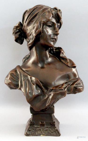 Villanis Emmanuel (attribuito), Cenerentola, busto in bronzo a patina bruna, altezza 37,5 cm.