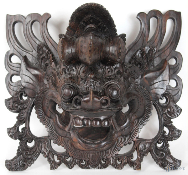 Maschera tibetana in legno intagliato, altezza cm. 25