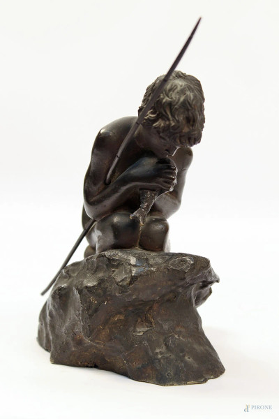 Vincenzo Gemito - Piccolo pescatore, scultura in bronzo, h 19 cm.