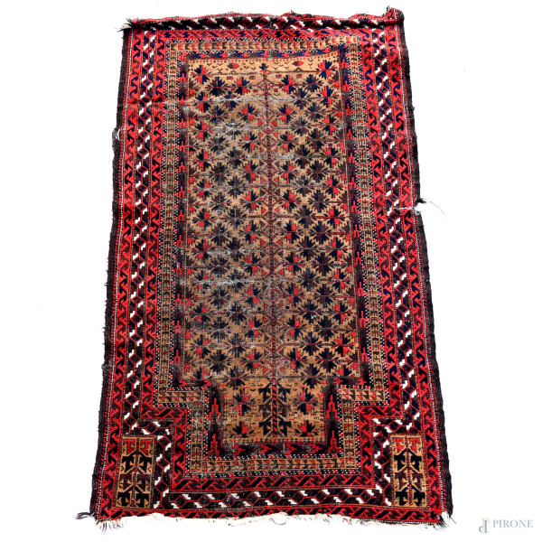 Tappeto persiano, cm 170x96, (usura del tempo, lievi difetti)