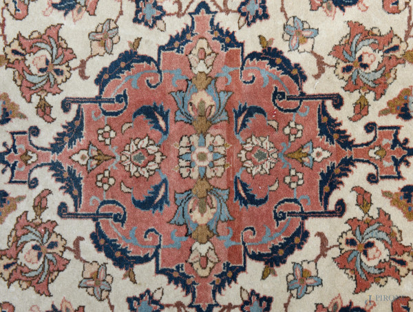 Tappeto, cm 150,5x102, (difetti)