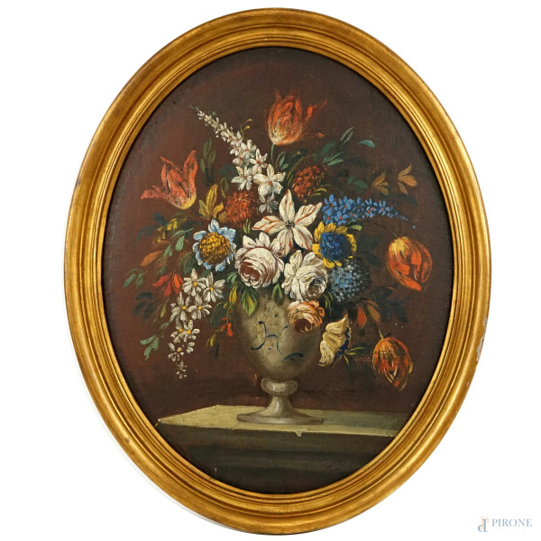 Vaso con fiori, olio su cartone telato ad assetto ovale, cm 49x39, XX secolo, entro cornice