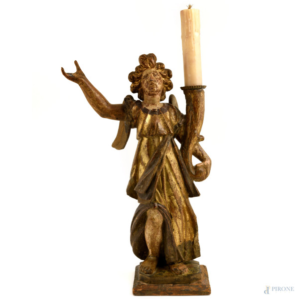 Angelo reggicero in legno intagliato e scolpito, XIX secolo, altezza cm 58, (difetti)