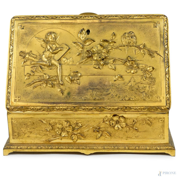 Porta lettere in metallo dorato, fine XIX secolo