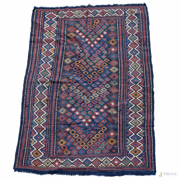 Tappeto, cm 216x138, (segni di usura, difetti)