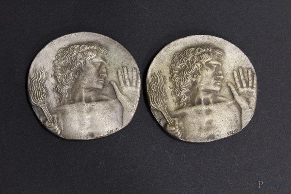Lotto di due medaglie di Emilio Greco per il Comitato Olimpico Nazionale a soggetto di figure, diametro cm 10.