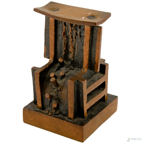 Scultura in bronzo, XX secolo, cm 18x10,5x11,