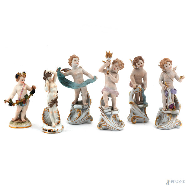 Lotto composto da 4 sculture in porcellana Capodimonte e 2 in porcellana Meissen raffiguranti angeli, XIX-XX secolo, altezza cm 18,5, (segni di usura, difetti, sbeccature)