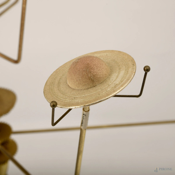 Modello a funzionamento elettrico del sistema planetario. Struttura composta da base in legno lac...