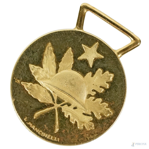 Medaglia in oro 50° Anniversario della Vittoria 1918-1968, diamentro cm 2, peso gr. 5,3