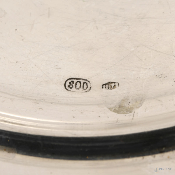 Lotto di 3 coppette e 3 piattini in argento 800/000, peso complessivo gr 550, misure massime cm 4...