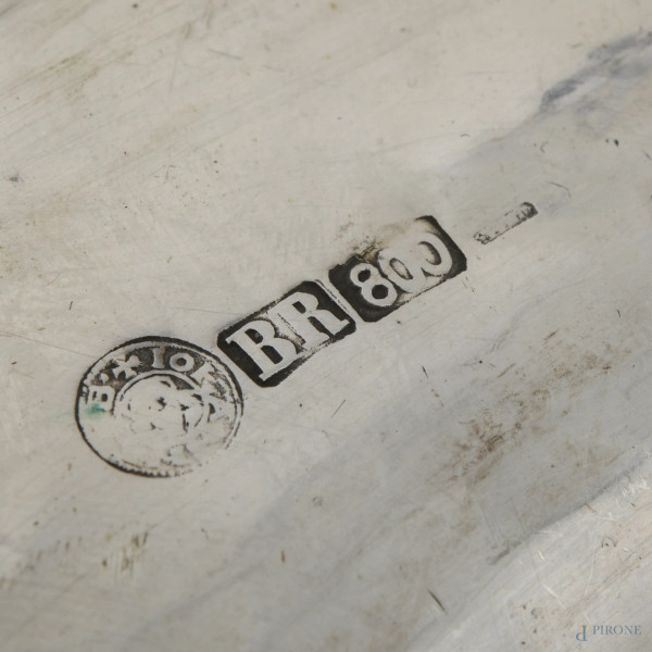 Centrotavola in argento Brandimarte lavorato a sbalzo a spighe, XX secolo, cm 9,5x38, peso gr 117...