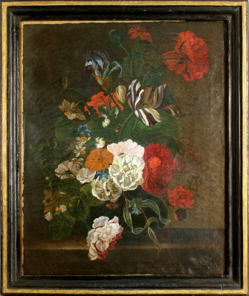 Scuola veneta del XVIII secolo, vaso con fiori, olio su tela, cm. 69,5x56, entro cornice.