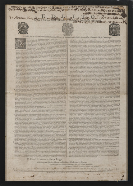 Editto sopra l'abbondanza olearia di Roma e province adiacenti, 1797, cm 64x44,5, entro cornice (segni di usura, tracce di umidità, ondulazioni, iscrizioni ad inchiostro, foxing, lacune e lacerazioni, difetti)