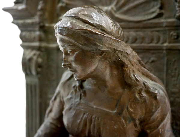 Scultura in bronzo raffigurante la Madonna in trono con il Bambino, base in legno, firmata D. Bar...