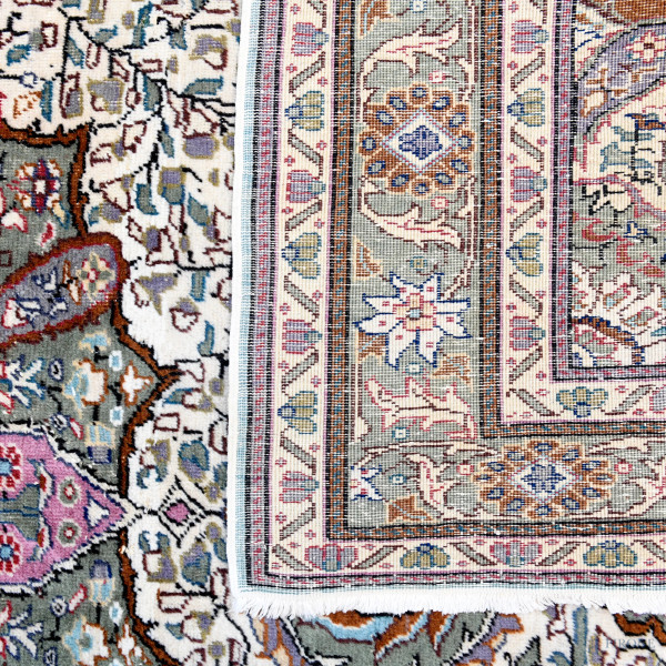 Tappeto, cm 197x291, (difetti)