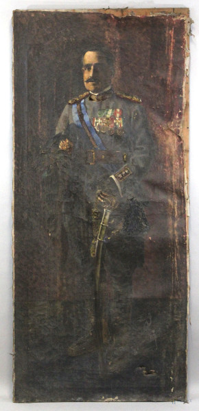 Ritratto di ufficiale, olio su tela, cm 181x81,5, prima metà XX secolo, (difetti).
