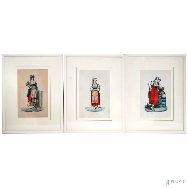 Lotto composto da 15 stampe a colori raffiguranti donne in costumi tradizionali laziali, incise d...