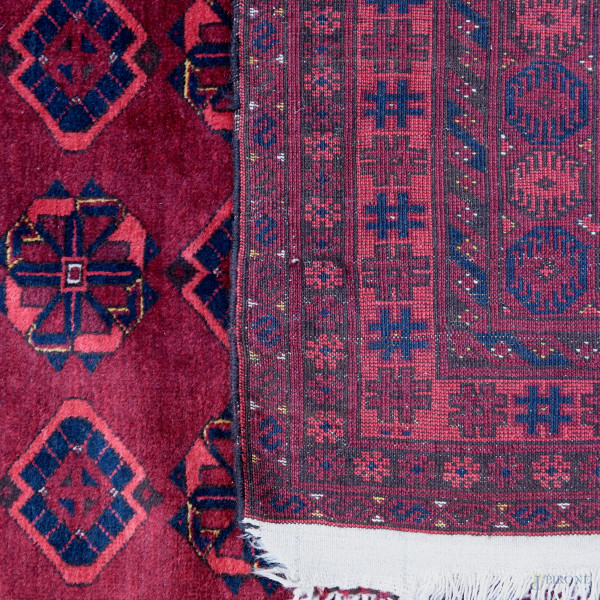 Tappeto bukara, cm 209x128, (usura del tempo, lievi difetti)