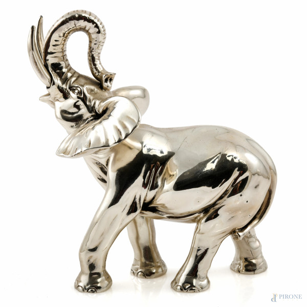 Elefante, XX secolo, scultura in resina argentata, altezza cm 17