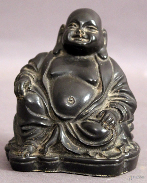 Budda, scultura in pietra nera, H 10,5 cm.