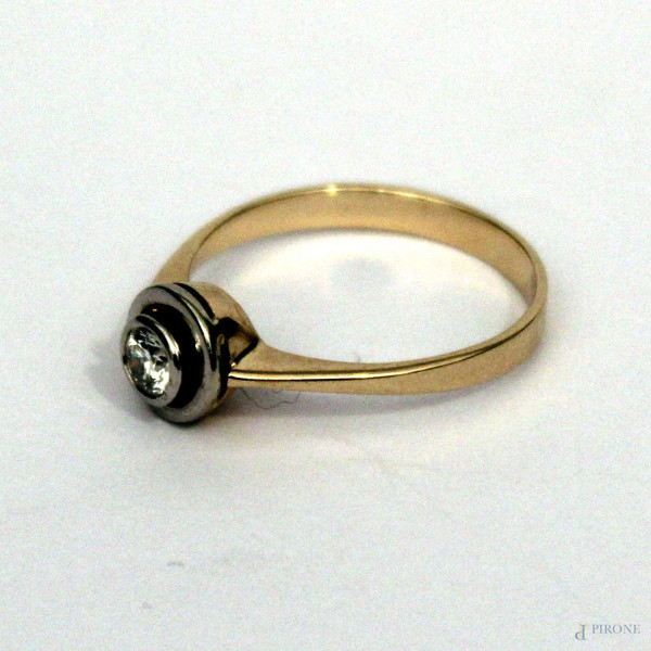 Solitario in oro 750, gr.2,8