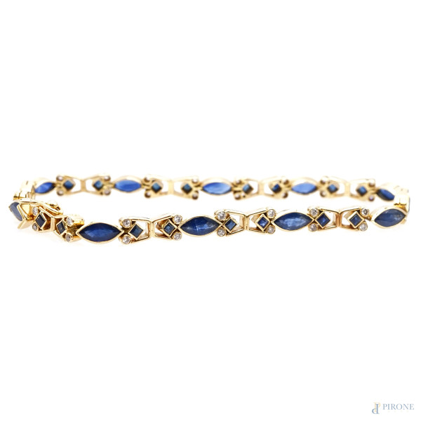 Bracciale in oro 18 KT con zaffiri e brillantini, peso gr. 21, lunghezza cm 20,5