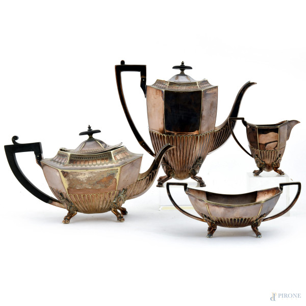 Servizio da the e caffè in metallo argentato, XX secolo, misura massima cm 23,5x30x13