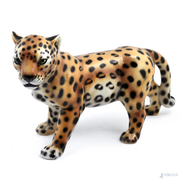 Lotto di cinque sculture di animali in ceramica, XX secolo, altezza massima cm 32, (segni di usur...