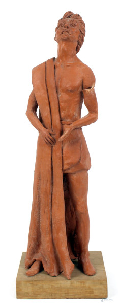 Vincenzo Galluccio - Uomo con toga, scultura in terracotta, altezza cm. 35,5, siglato e datato 1979, (difetti e mancanze).