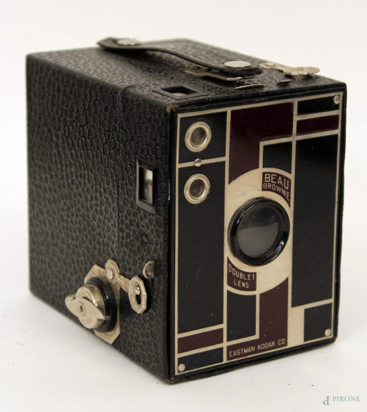 Macchina fotografica Kodak beau brownie.