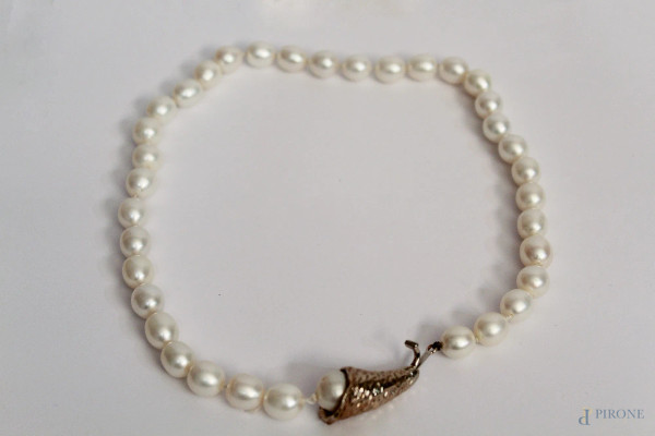 Collana di perle coltivate, cm 46.