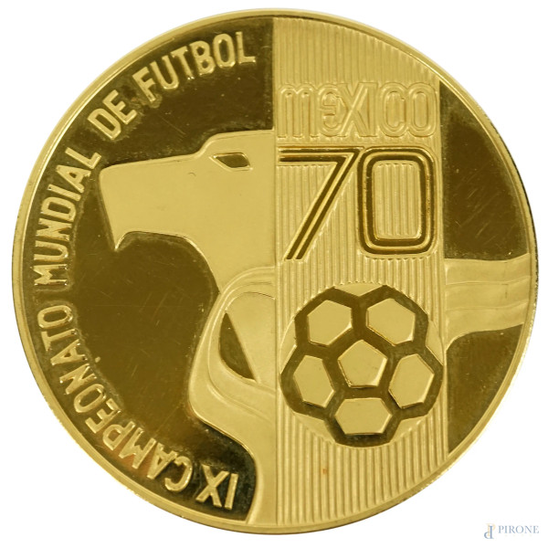 Medaglia in oro Mexico 70, IX Campeonato Mundial de Futbol, diametro cm 4,5, peso gr. 35, entro s...
