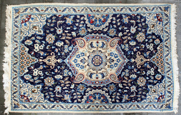 Tappeto persiano, XX secolo, cm 89x131