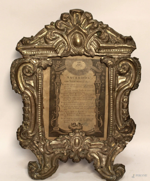 Cartagloria in metallo argentato e sbalzato, XIX sec, h. 37 cm
