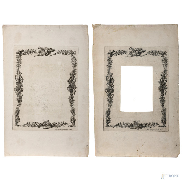 Lotto di due incisioni raffiguranti bordature decorative, XIX secolo, cm 42x27, (segni di usura, tracce di umidità, gore, foxing, lacerazioni della carta, tracce di piegatura, una delle due rifilata al centro)