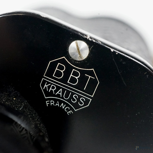 Lotto composto da un binocolo e una macchina fotografica (difetti e segni del tempo)