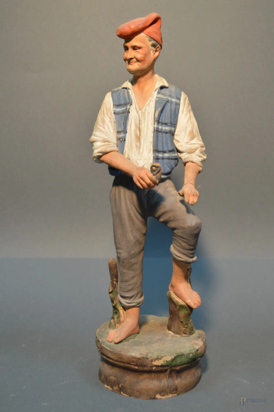 Pescatore, antica scultura in terracotta policroma, (difetti), h. 38 cm.